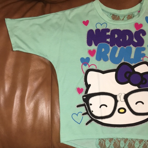 Sanrio Hello Kitty Nerds Rule shirt for a girl 14/16 XL made in China 10/2012 - Picture 5 of 7
